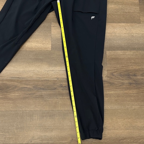 Fabletics The One Men's Black Jogger Pants - Picture 3 of 5